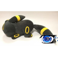 Officiële Pokemon center Knuffel Umbreon slapend +/- 66cm (lang)